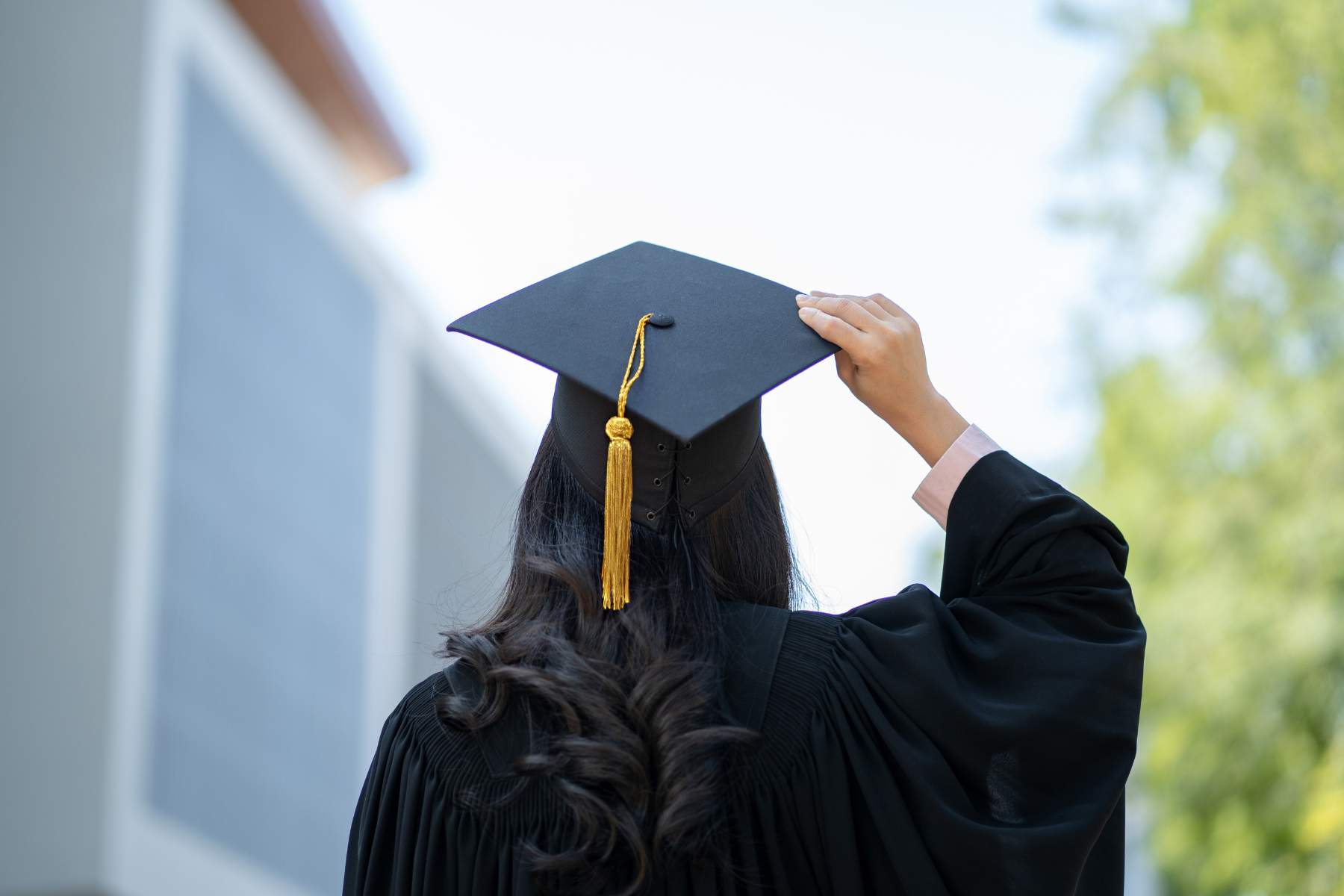 Is Your Graduate Ready for the Real World? Don’t Forget Their Estate Plan